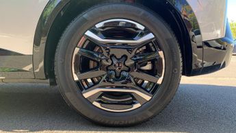 Peugeot 3008 73kWh GT SUV 5dr Electric Auto (210 ps)