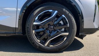 Peugeot 3008 73kWh GT SUV 5dr Electric Auto (210 ps)