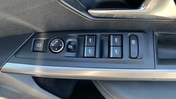Peugeot 3008 73kWh GT SUV 5dr Electric Auto (210 ps)