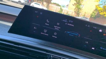 Peugeot 3008 73kWh GT SUV 5dr Electric Auto (210 ps)