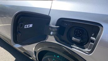 Peugeot 3008 73kWh GT SUV 5dr Electric Auto (210 ps)