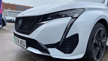 Peugeot 308 54kWh GT Hatchback 5dr Electric Auto (156 ps)