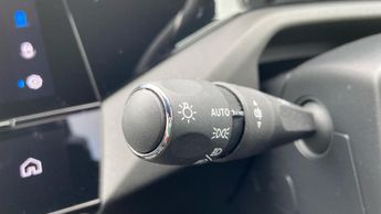 Peugeot 308 54kWh GT Hatchback 5dr Electric Auto (156 ps)
