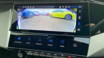 Peugeot 308 54kWh GT Hatchback 5dr Electric Auto (156 ps)