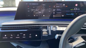 Peugeot 3008 73kWh GT SUV 5dr Electric Auto (210 ps)