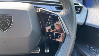 Peugeot 3008 73kWh GT SUV 5dr Electric Auto (210 ps)