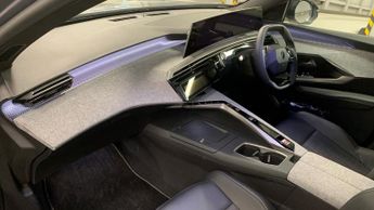 Peugeot 3008 73kWh GT SUV 5dr Electric Auto (210 ps)