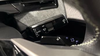 Peugeot 3008 73kWh GT SUV 5dr Electric Auto (210 ps)