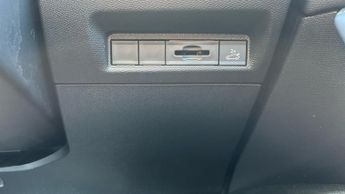 Peugeot 408 1.2 GT Fastback 5dr Petrol Hybrid e-DSC6 Euro 6 (s/s) (136 ps)