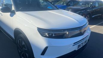 Vauxhall Grandland 1.2 Ultimate SUV 5dr Petrol Hybrid e-DCT Euro 6 (s/s) (145 ps)