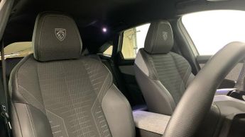 Peugeot 3008 SUV 1.2 GT SUV 5dr Petrol Hybrid e-DSC6 Euro 6 (s/s) (136 ps)