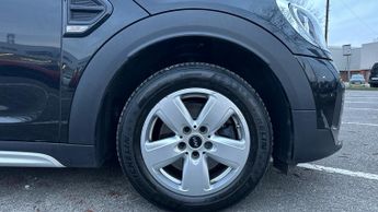 Mini Countryman 1.5 Cooper Classic SUV 5dr Petrol Steptronic Euro 6 (s/s) (136 p
