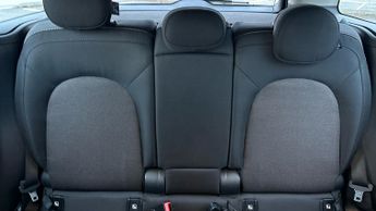 Mini Countryman 1.5 Cooper Classic SUV 5dr Petrol Steptronic Euro 6 (s/s) (136 p