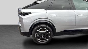 Peugeot 3008 73kWh GT SUV 5dr Electric Auto (210 ps)