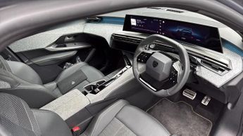 Peugeot 3008 73kWh GT SUV 5dr Electric Auto (210 ps)