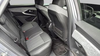 Peugeot 3008 73kWh GT SUV 5dr Electric Auto (210 ps)