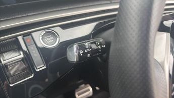 Peugeot 3008 73kWh GT SUV 5dr Electric Auto (210 ps)