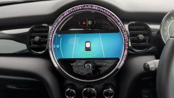 Mini Hatch 1.5 Cooper Classic Hatchback 5dr Petrol Steptronic Euro 6 (s/s) 