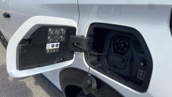 Citroen C3 Standard Range 44kWh PLUS Hatchback 5dr Electric Auto (7.4kW Cha