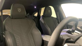 Peugeot 3008 73kWh GT SUV 5dr Electric Auto (210 ps)