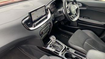 Kia Ceed 1.5 T-GDi GT-Line S Hatchback 5dr Petrol DCT Euro 6 (s/s) (158 b