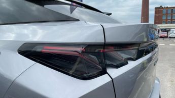 Peugeot 3008 73kWh GT SUV 5dr Electric Auto (210 ps)