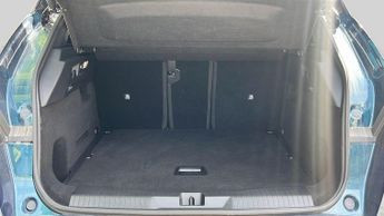 Vauxhall Grandland Electric 73kWh Ultimate SUV 5dr Electric Auto (213 ps)