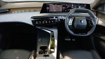 Peugeot 3008 73kWh GT SUV 5dr Electric Auto (210 ps)