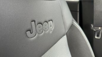 Jeep Avenger 54kWh e-Summit SUV 5dr Electric Auto (156 ps)