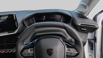Peugeot 208 51kWh Allure Hatchback 5dr Electric Auto (7.4kW Charger) (156 ps