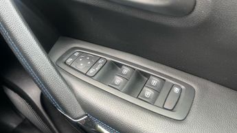 Renault Kadjar 1.3 TCe S Edition SUV 5dr Petrol EDC Euro 6 (s/s) (140 ps)