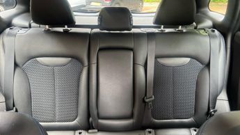 Renault Kadjar 1.3 TCe S Edition SUV 5dr Petrol EDC Euro 6 (s/s) (140 ps)