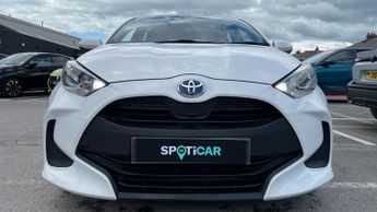 Toyota Yaris 1.5 VVT-h Icon Hatchback 5dr Petrol Hybrid E-CVT Euro 6 (s/s) (1