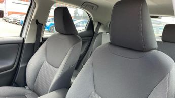 Toyota Yaris 1.5 VVT-h Icon Hatchback 5dr Petrol Hybrid E-CVT Euro 6 (s/s) (1