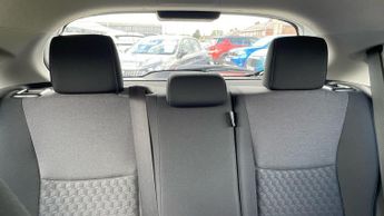 Toyota Yaris 1.5 VVT-h Icon Hatchback 5dr Petrol Hybrid E-CVT Euro 6 (s/s) (1