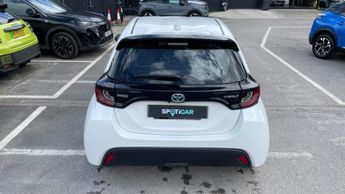 Toyota Yaris 1.5 VVT-h Icon Hatchback 5dr Petrol Hybrid E-CVT Euro 6 (s/s) (1
