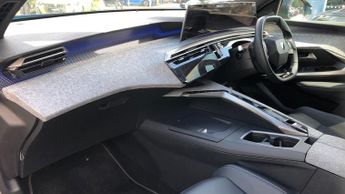 Peugeot 3008 SUV 1.2 GT SUV 5dr Petrol Hybrid e-DSC6 Euro 6 (s/s) (136 ps)
