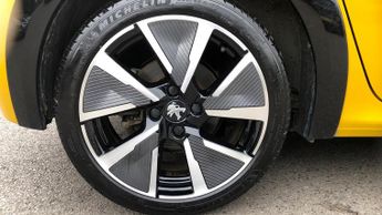 Peugeot 208 50kWh GT Premium Hatchback 5dr Electric Auto (136 ps)