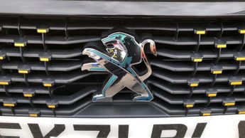 Peugeot 208 50kWh GT Premium Hatchback 5dr Electric Auto (136 ps)