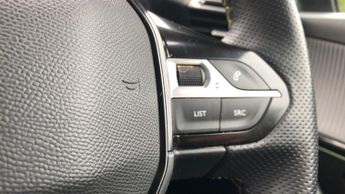 Peugeot 208 50kWh GT Premium Hatchback 5dr Electric Auto (136 ps)