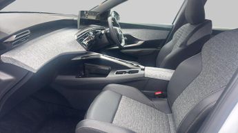 Peugeot 3008 SUV 1.2 Allure SUV 5dr Petrol Hybrid e-DSC6 Euro 6 (s/s) (136 ps)