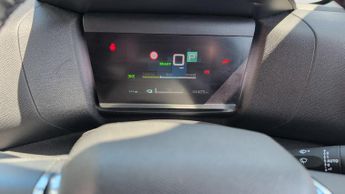 Citroen C4 50kWh Shine Hatchback 5dr Electric Auto (136 ps)