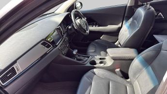 Kia Niro 1.6h GDi 4 SUV 5dr Petrol Hybrid DCT Euro 6 (s/s) ( 16in Alloy) 