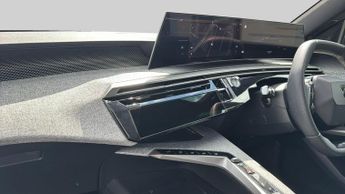 Peugeot 3008 73kWh GT SUV 5dr Electric Auto (210 ps)