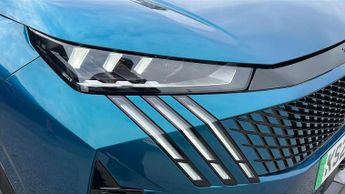 Peugeot 3008 73kWh GT SUV 5dr Electric Auto (210 ps)
