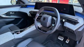 Peugeot 3008 73kWh GT SUV 5dr Electric Auto (210 ps)