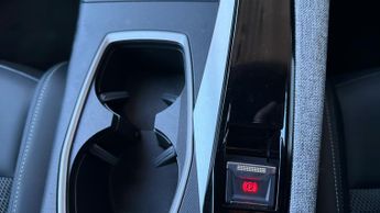 Peugeot 3008 73kWh GT SUV 5dr Electric Auto (210 ps)