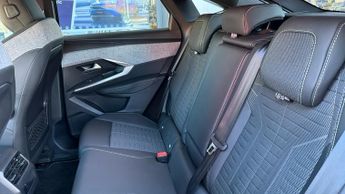 Peugeot 3008 73kWh GT SUV 5dr Electric Auto (210 ps)