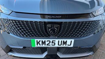 Peugeot 3008 73kWh GT SUV 5dr Electric Auto (210 ps)