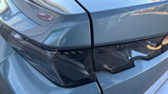 Peugeot 3008 73kWh GT SUV 5dr Electric Auto (210 ps)